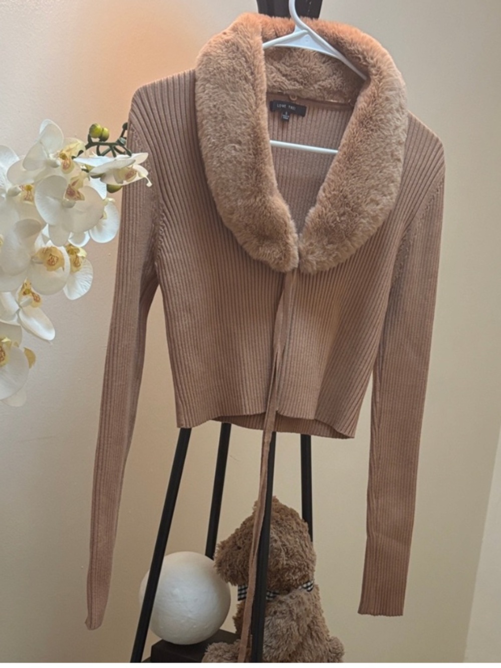 LOVE TREE TAN CARDIGAN WITH PLUSH COLLAR SIZE S NWOT